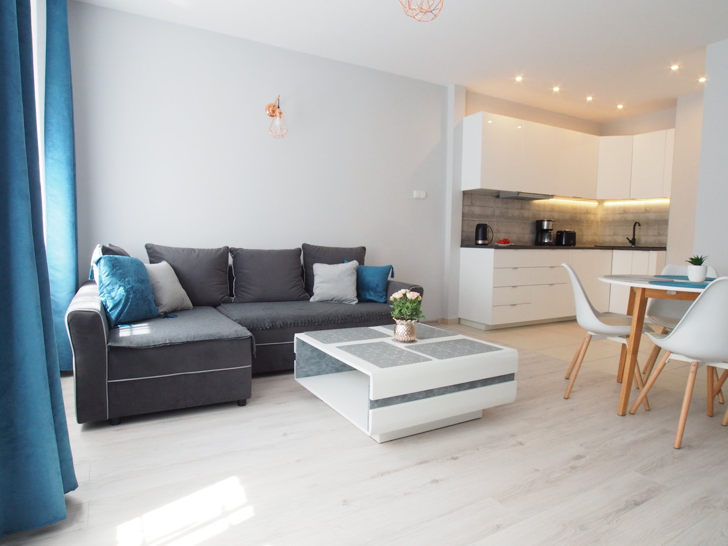 K1185 Amber Center II 